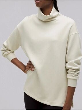 Lululemon Softstreme Crewneck Oversized Pullover - Light Ivory